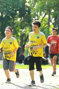 BIB: 0254, 0836, 0495
                            <button type="button" onclick="openModal(5134417)" class="btn btn-primary btn-sm float-right btn-popup" data-toggle="modal" data-target=".modal-high-quality">
                        <i class="fas fa-shopping-cart"></i> Add to Cart
                    </button>
                                            <button type="button" onclick="isThisMe(5134417, true)" class="btn btn-success btn-sm float-right btn-popup btn-isme hidden" data-toggle="tooltip" data-placement="bottom" title="นี่คือรูปของคุณใช่ไหม คลิกที่นี่เพื่อเอาเข้าอัลบั้ม">
                        <i class="fas fa-plus"></i> Add to album
                    </button>
                    <button type="button" onclick="isThisMe(5134417, false)" class="btn btn-warning btn-sm float-right btn-popup btn-isnotme hidden">
                        <i class="fas fa-ban"></i> Remove from album
                    </button>